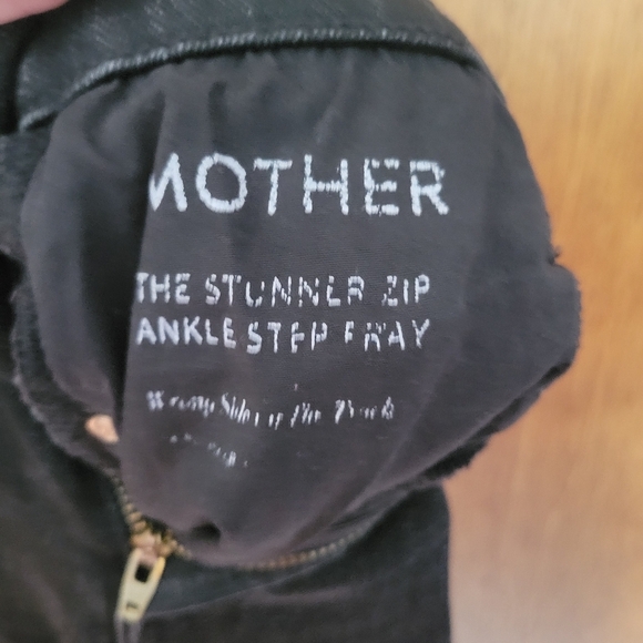 MOTHER The Stunner High Rise Skinny Jeans – Step Fray Ankle – Dark Gray Black - Picture 6 of 6